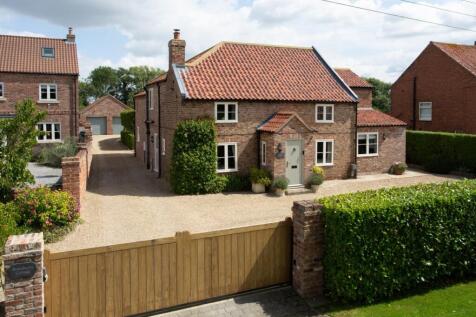 Gracious Street, Huby 5 bed detached house for sale