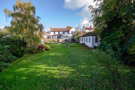 Moor Lane, Newton On Ouse 4 bed detached house for sale