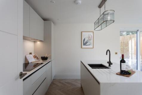 Homestead View, Beverley Court... 1 bed apartment for sale