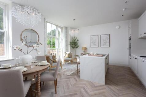 Beverley House, Beverley Court... 3 bed apartment for sale