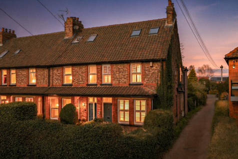 Copmanthorpe Lane, Bishopthorpe, York 4 bed end of terrace house for sale