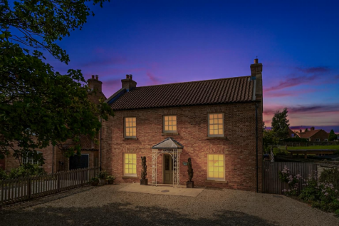 Harton, York 4 bed detached house for sale