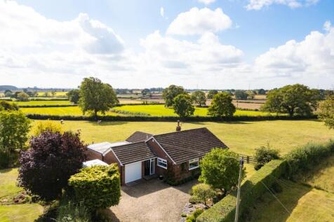 Harton, York 3 bed detached house for sale