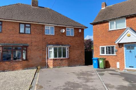 2 bedroom semi-detached house for sale