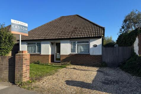 Blackfield Road, Fawley, Southampton... 2 bed bungalow for sale