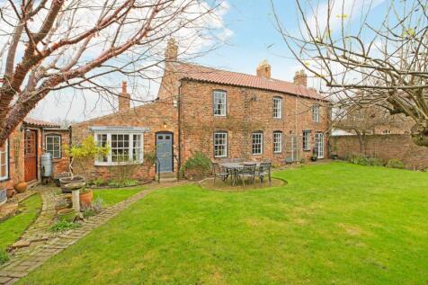 Boroughbridge Road, Green Hammerton... 3 bed house for sale