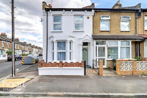 Evesham Road, London 3 bed end of terrace house for sale