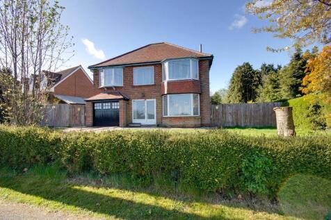 NEW VILLAGE ROAD, LITTLE WEIGHTON 4 bed detached house for sale