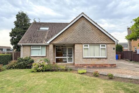 Brantingham Close, Cottingham 3 bed detached bungalow for sale