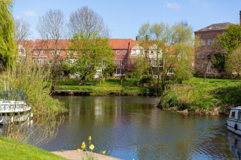 Waterside, Langthorpe, Boroughbridge 4 bed townhouse for sale