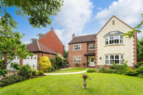 Pinfold Green, Staveley 4 bed detached house for sale