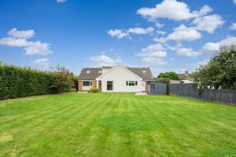 Back Lane, Langthorpe 5 bed detached bungalow for sale