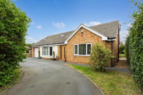 Back Lane, Langthorpe 5 bed detached bungalow for sale