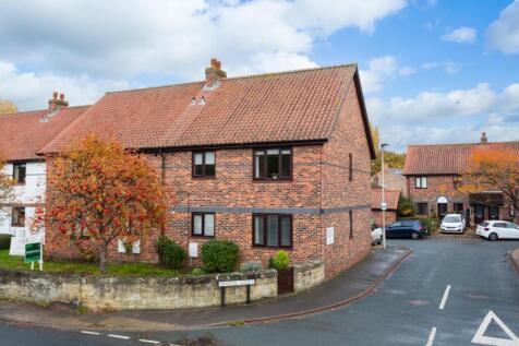 Minerva Court, Boroughbridge 2 bed flat for sale