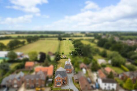 Main Street, Bubwith 5 bed detached house for sale