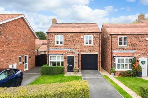 Station Rise, Riccall, York 3 bed detached house for sale