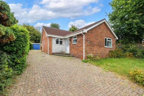 The Pightle, North Cove Beccles NR34 3 bed detached bungalow for sale