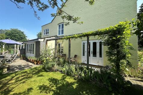 Bruisyard Road, Saxmundham IP17 4 bed detached house for sale