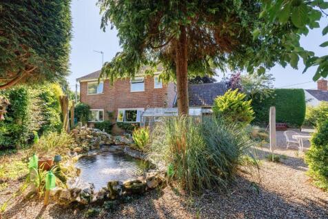Pouy Street, Saxmundham IP17 3 bed detached house for sale