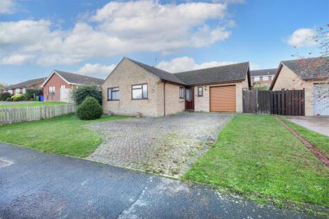 3 bedroom detached bungalow for sale