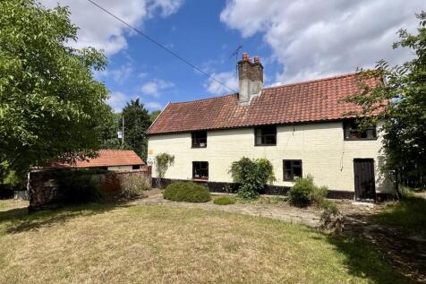 Cargate Common, Norwich NR16 5 bed farm house for sale