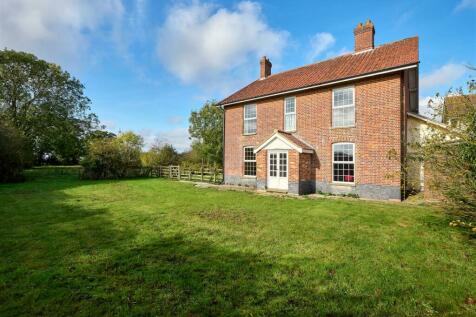 6 bedroom detached house for sale