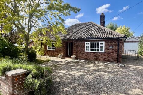 Upper Rose Lane, Diss IP22 3 bed detached bungalow for sale