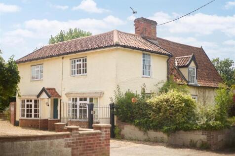 West Church Street, Norwich NR16 4 bed detached house for sale