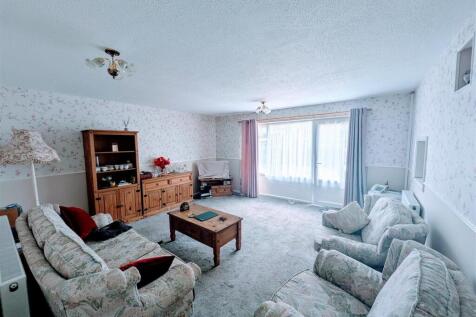 Chestnut Road, Diss IP21 3 bed detached bungalow for sale