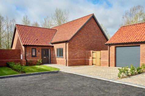 Winfarthing Road, Diss IP22 3 bed detached bungalow for sale