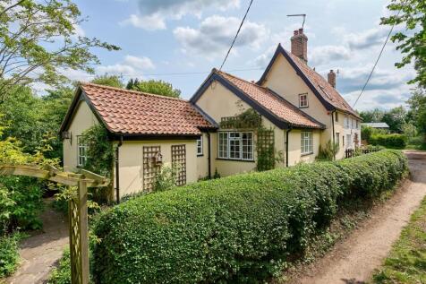 2 bedroom cottage for sale