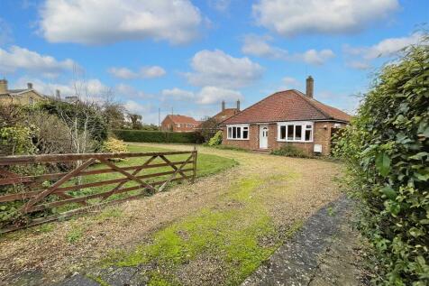 3 bedroom detached bungalow for sale