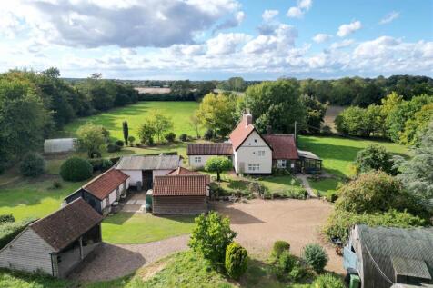Harris Green, Norwich NR15 5 bed house for sale