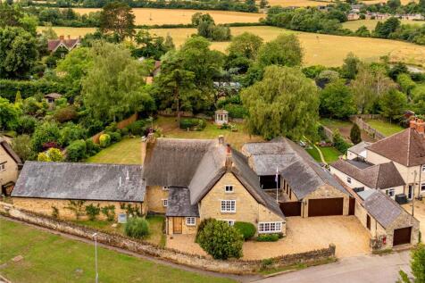 The Green, Paulerspury, Towcester... 4 bed detached house for sale