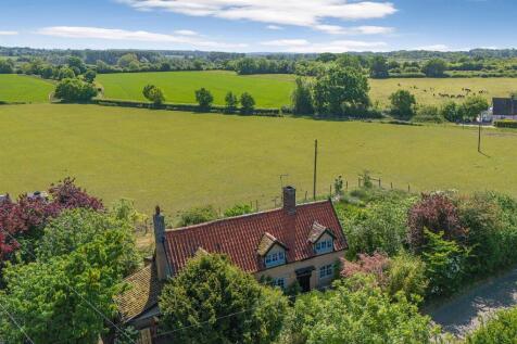 Thurston, Suffolk 3 bed detached house for sale