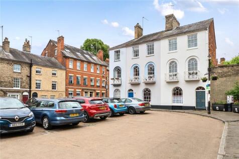 Bury St. Edmunds 2 bed terraced house for sale