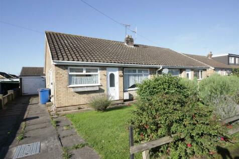 2 bedroom semi-detached bungalow for sale