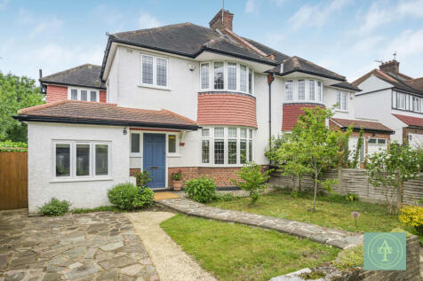 Langside Crescent, London, N14 5 bed semi