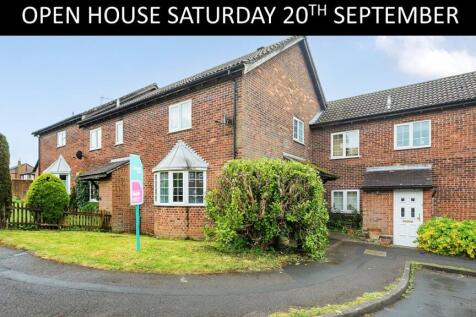 Liphook, popular location 3 bed house for sale