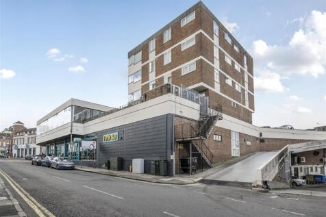 Chertsey Street, Guildford 2 bed flat for sale