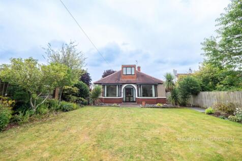Bridle Path, Middle Herrington... 2 bed detached bungalow for sale