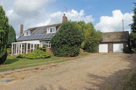 3 bedroom chalet for sale