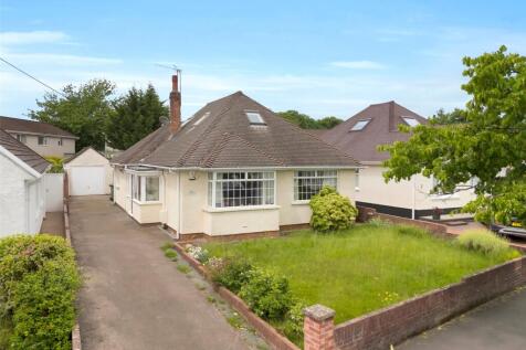 4 bedroom detached bungalow for sale