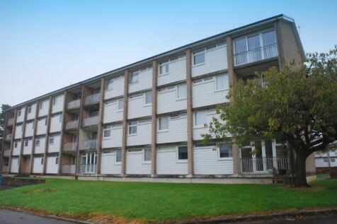 2 bedroom ground floor flat for sale