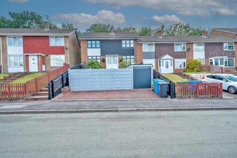 3 bedroom terraced house for sale
