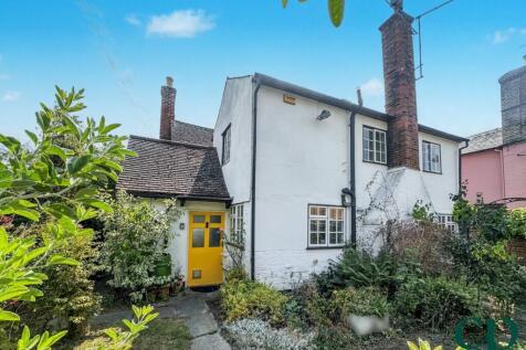 4 bedroom cottage for sale