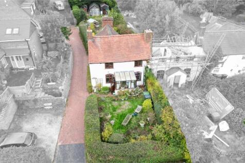 Holy Cross Green, Clent, Stourbridge... 3 bed cottage for sale