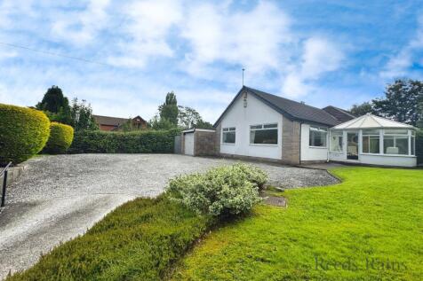 Hennel Lane, Preston PR5 4 bed bungalow for sale