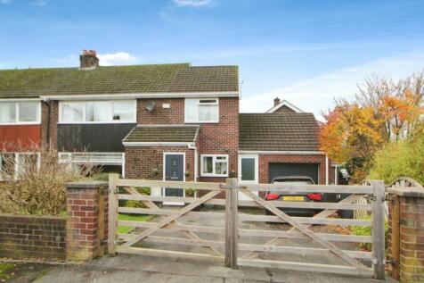 4 bedroom semi-detached house for sale