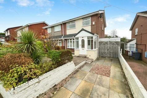 3 bedroom semi-detached house for sale